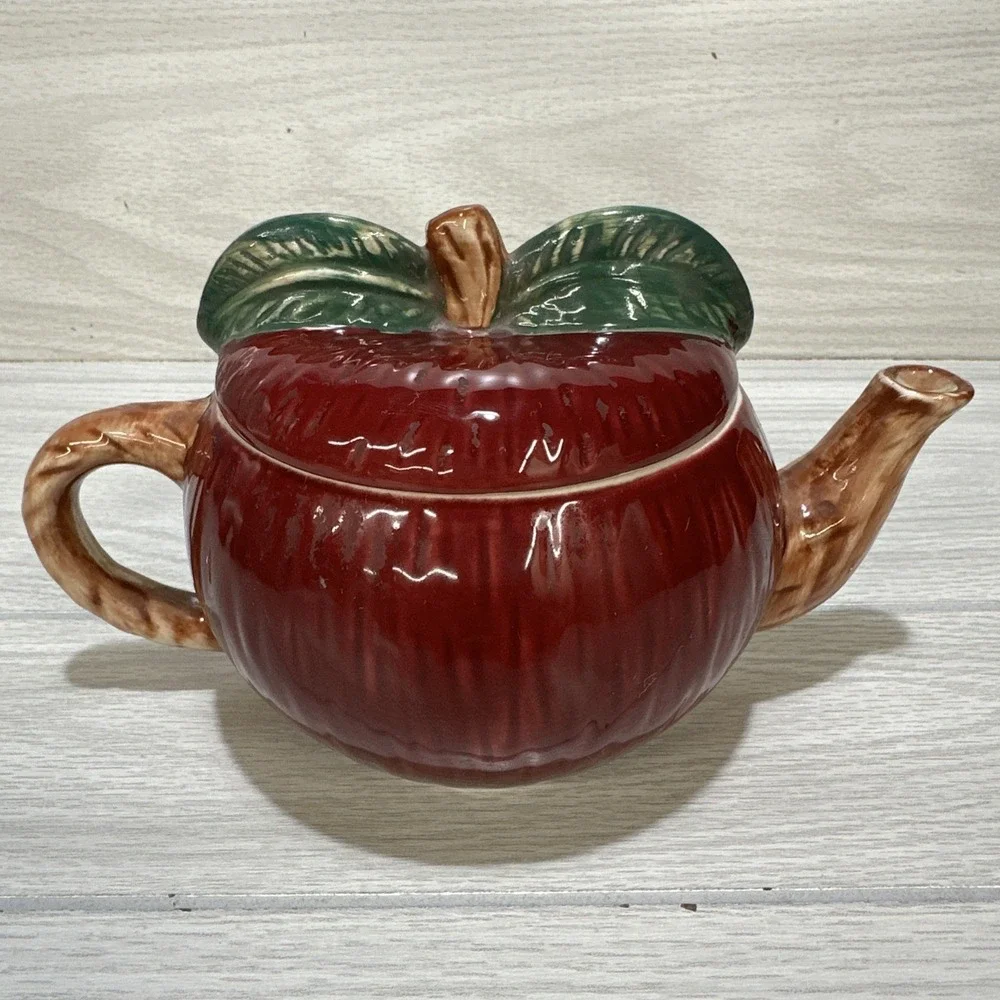 Ceramic Apple Shaped‎ Teapot Kitchen Decor 9 x 5 x 5